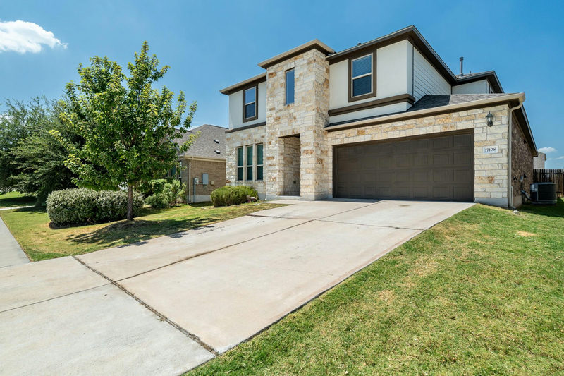 17108 Lathrop Ave — exterior