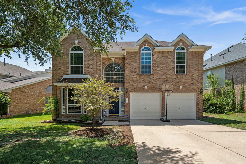 18001 Dansworth Dr — exterior