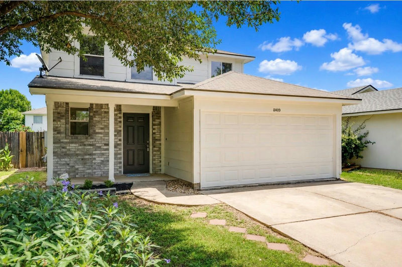 11409 Robert Wooding Dr — exterior