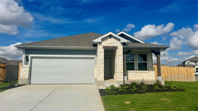 242 Red Tail Hawk Ln — exterior