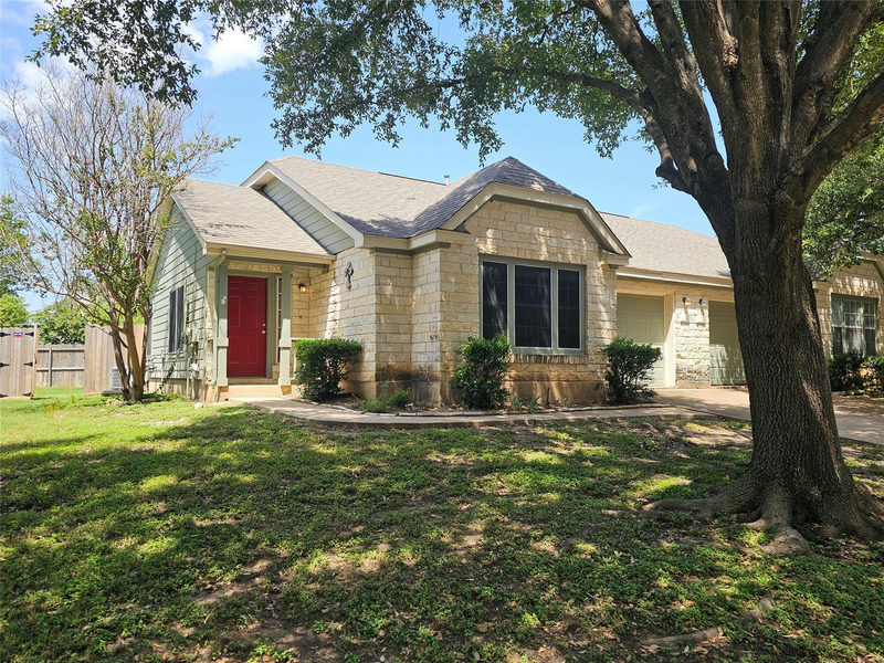 174 Prairie Springs Loop — exterior