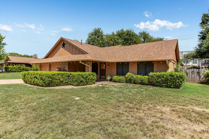 10207 Willfield Dr — exterior