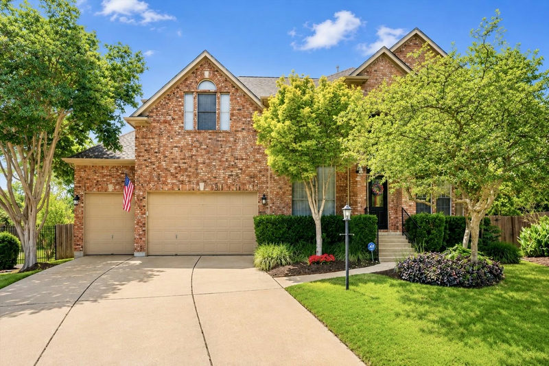 9500 Corbe Dr — exterior