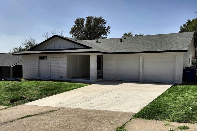 4806 Carsonhill Dr — exterior