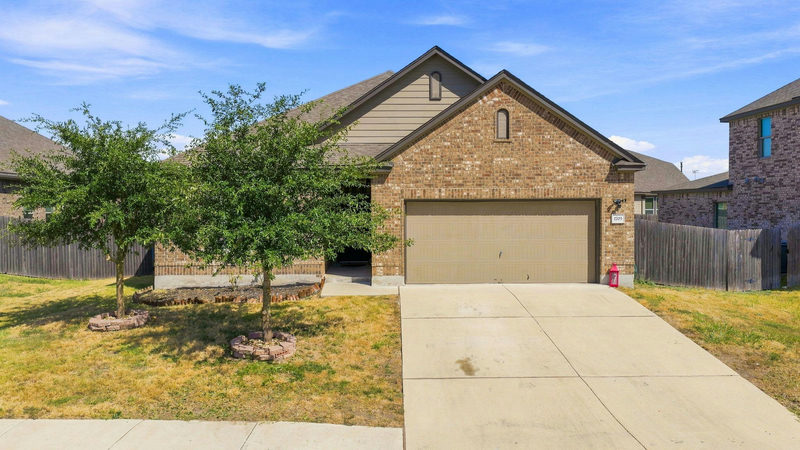 1703 Henbit Ln — exterior