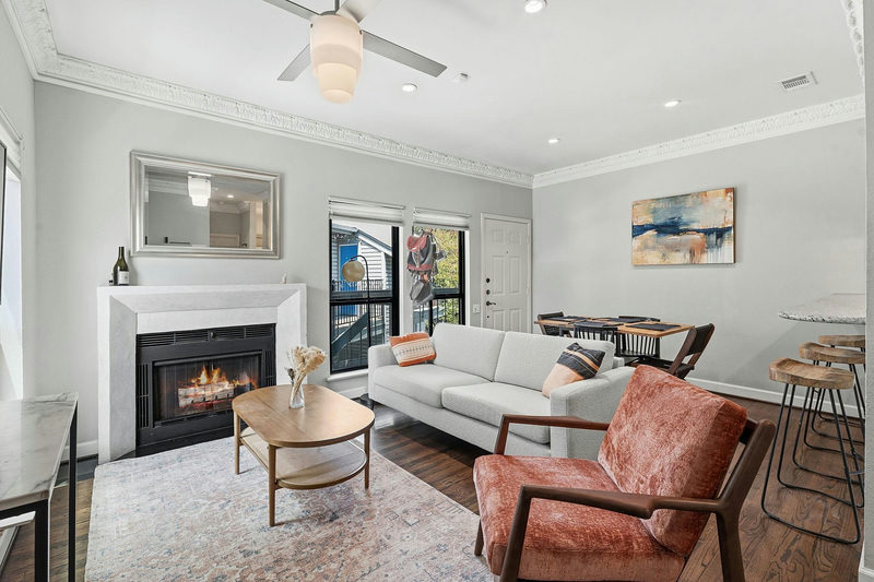 802 S 1st St #202 — exterior