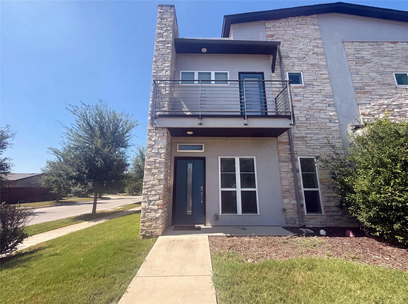 5713A Charles Merle Dr #48 — exterior