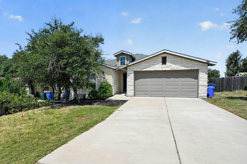 21618 Boggy Ford Rd — exterior
