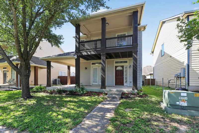 263 Rush Hvn — exterior
