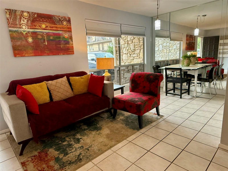 500 E Riverside Dr E #149 — exterior