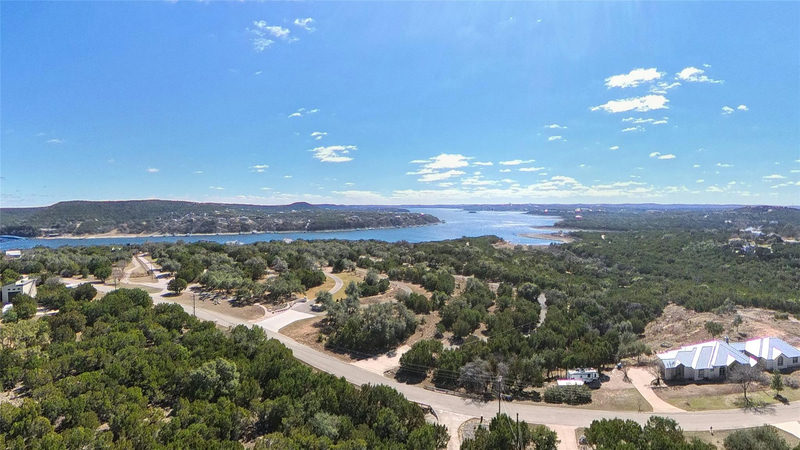 8600 Ranchland Hills Cv — exterior