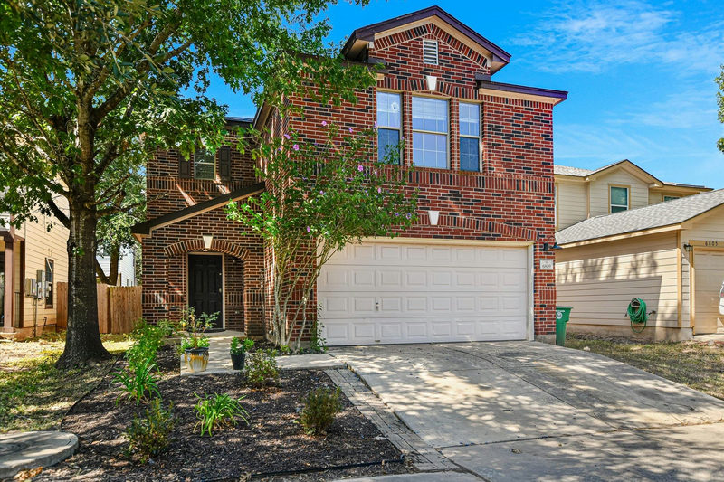 6809 Doyal Dr — exterior