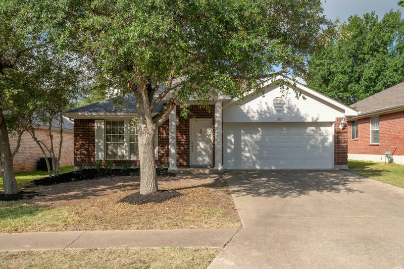 8517 Bobcat Dr — exterior