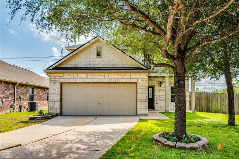 484 Travertine Trl — exterior