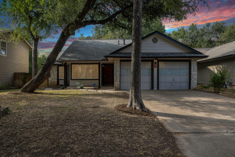 9709 Moorberry St — exterior