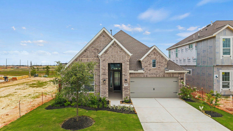17616 Rolling Dr — exterior