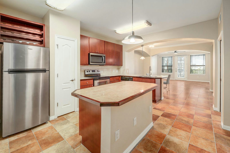 2505 San Gabriel St #304 — exterior