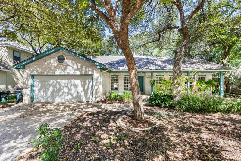 134 Canyon Rd — exterior