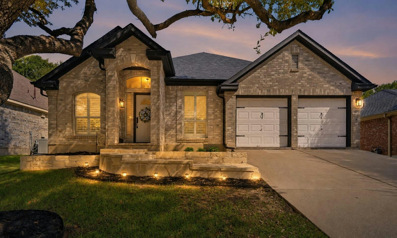 3608 Bird House Dr — exterior
