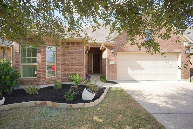 2301 Yaupon Range Dr — exterior