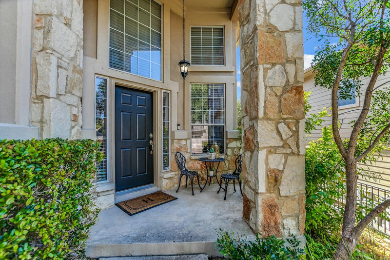 7901 Southwest Pkwy #40 — exterior
