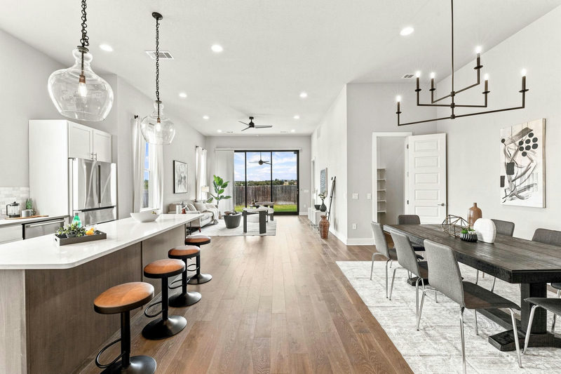 7200 Cordoba Dr — exterior