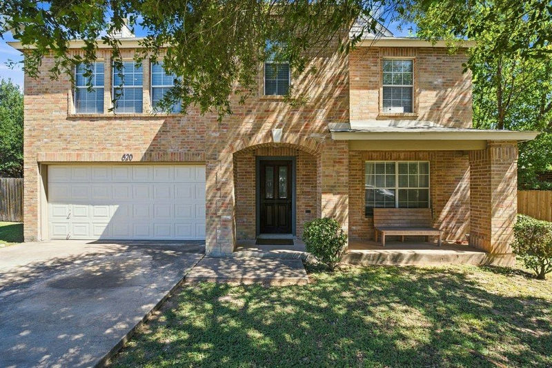 620 Catumet Dr — exterior