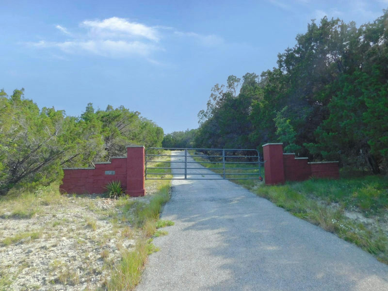 7500 MULESHOE BEND Trl — exterior