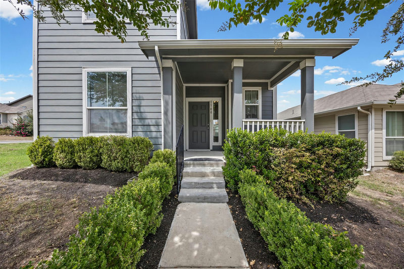 1700 Arborside Dr — exterior