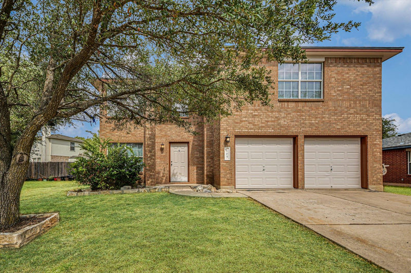 105 Golden Gate Dr — exterior