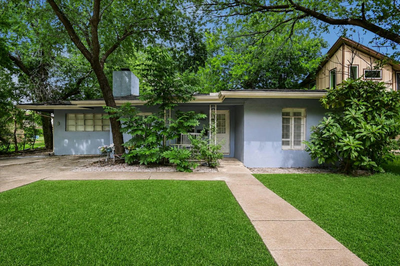 3409 Banton Rd — exterior