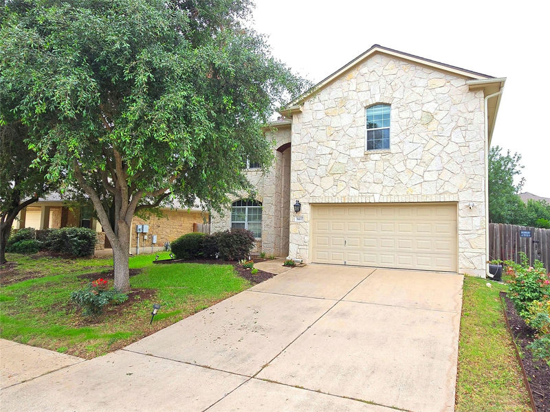 9412 Castle Pines Dr — exterior