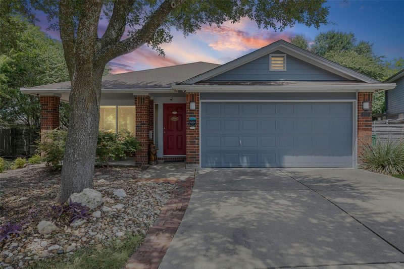 813 Dornach Ct — exterior