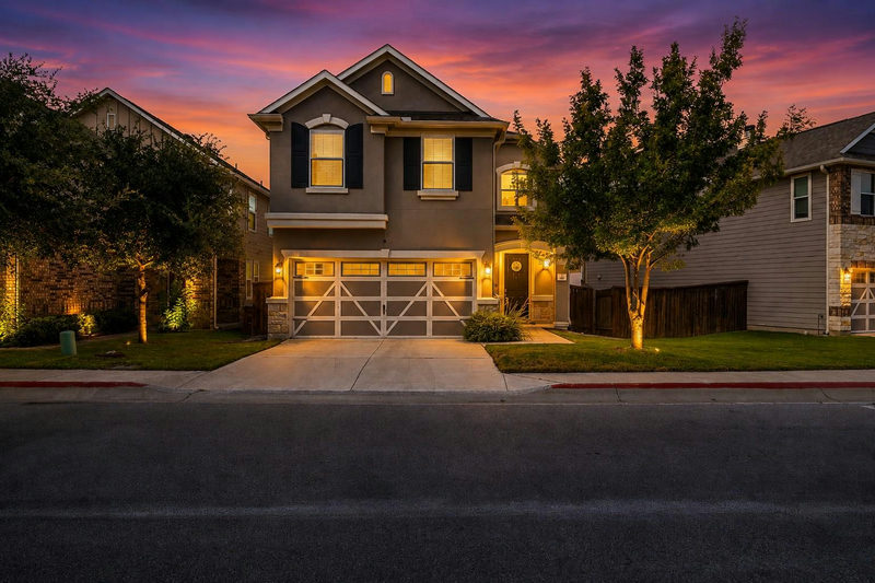 817 Sand Hill Branch Dr — exterior