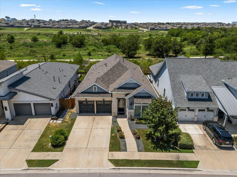 8116 Bestride Bnd — exterior