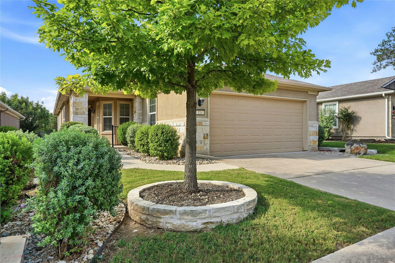 114 Eisenhower Ct — exterior