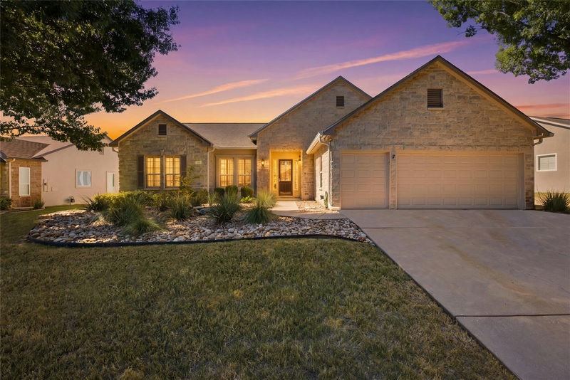 128 Crepe Myrtle Ln — exterior
