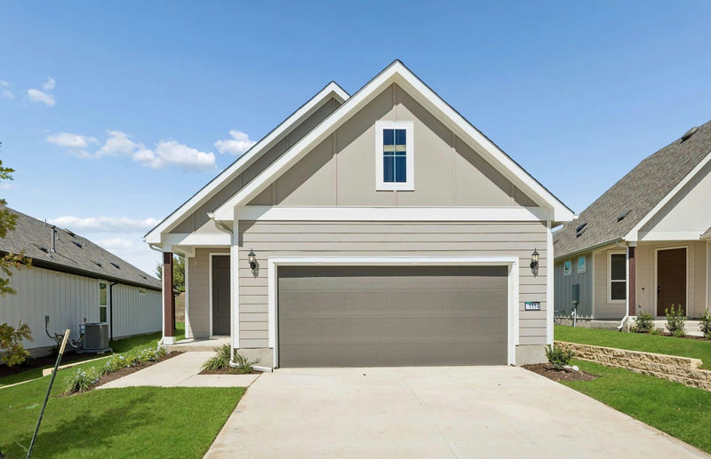 1114 Martingale St — exterior