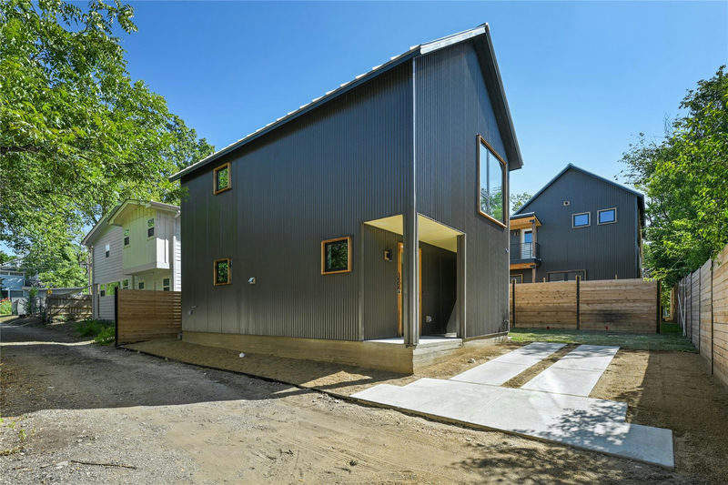 1606 Cedar Ave #B — exterior
