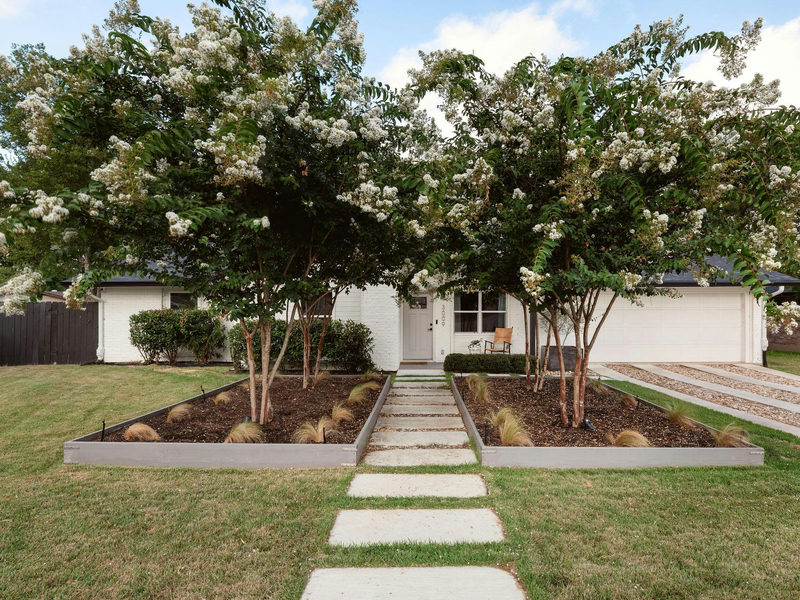 3009 Val Dr — exterior