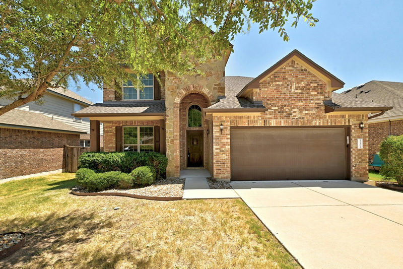 1217 Daylily Loop — exterior