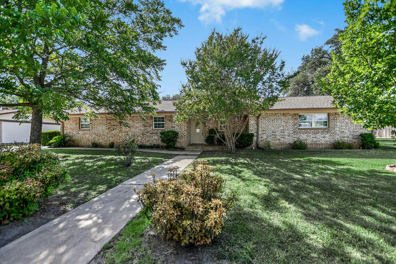 1506 Ocotilla — exterior