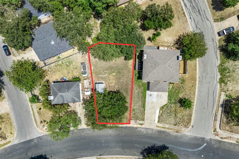 5706 Spring Meadow Rd — exterior
