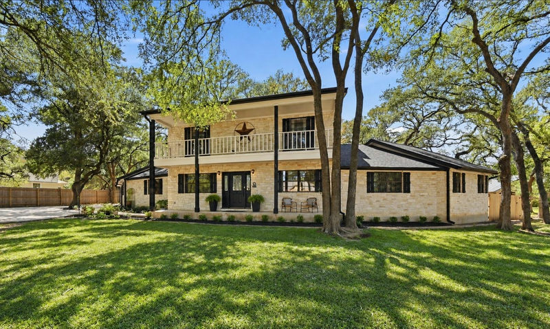224 Maple Dr — exterior