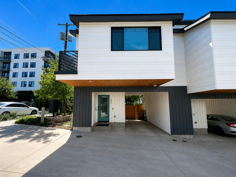 913 Duncan Ln #201 — exterior