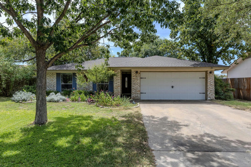 8509 Slant Oak Dr — exterior