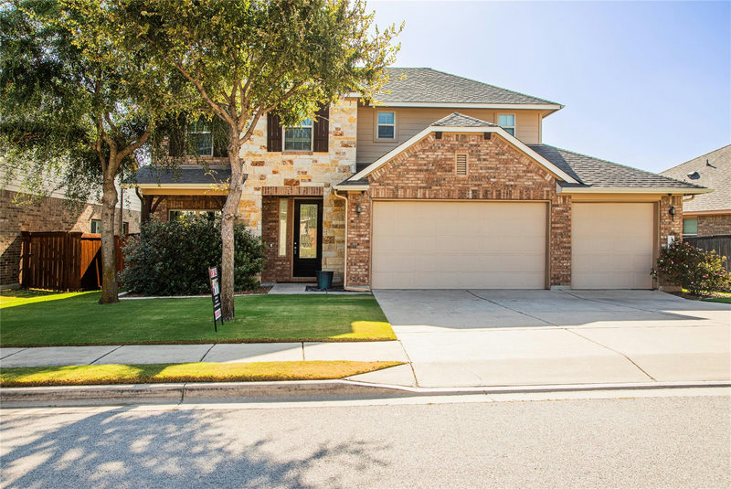 1309 Daylily Loop — exterior