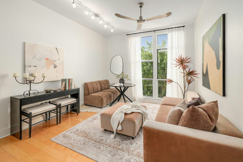 1320 Robert Browning St #308 — exterior