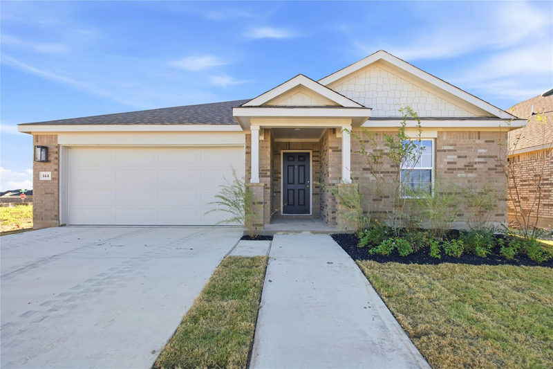144 Bouldin Acres Pass — exterior