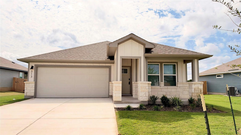 313 Wheel Horse Rd — exterior